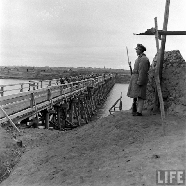 Гражданская война в Китае. Фото LIFE 1947