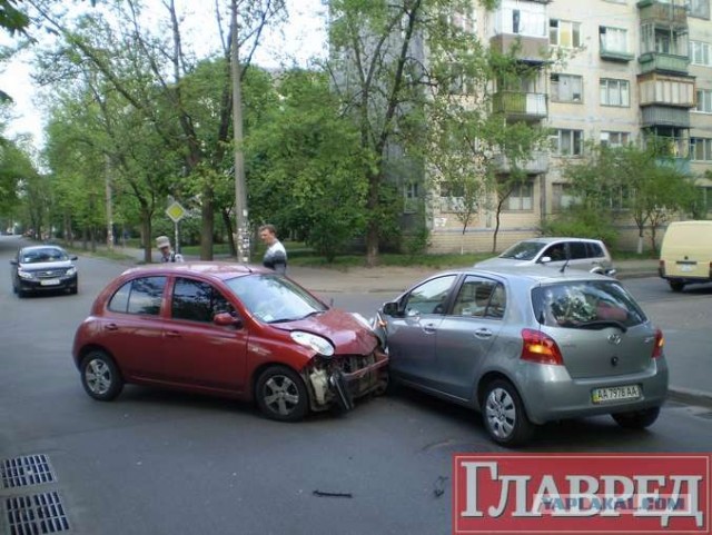 Веселое ДТП (5 фото)