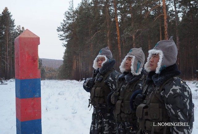 Повседневная служба монгольских пограничников на границе с Россией