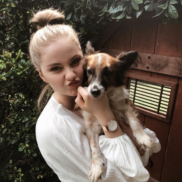 Девушки провинцию населяющие (гламурные) и настоящие