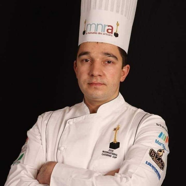 Новые русские попрошайки. «Автостопщики» и еще 7 видов мошенников