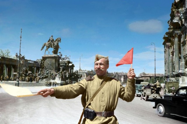 1945 год в 84 фотографиях
