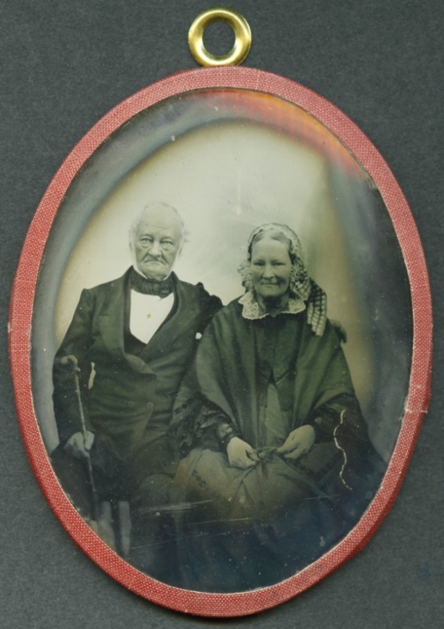 Окно в прошлое: 30 первых фотоснимков, сделанных в 1839 году Джоном Гершелем
