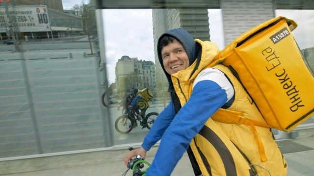 В Перми курьер не довёз до клиентов заказы на 360 тыс. рублей — оставил себе.