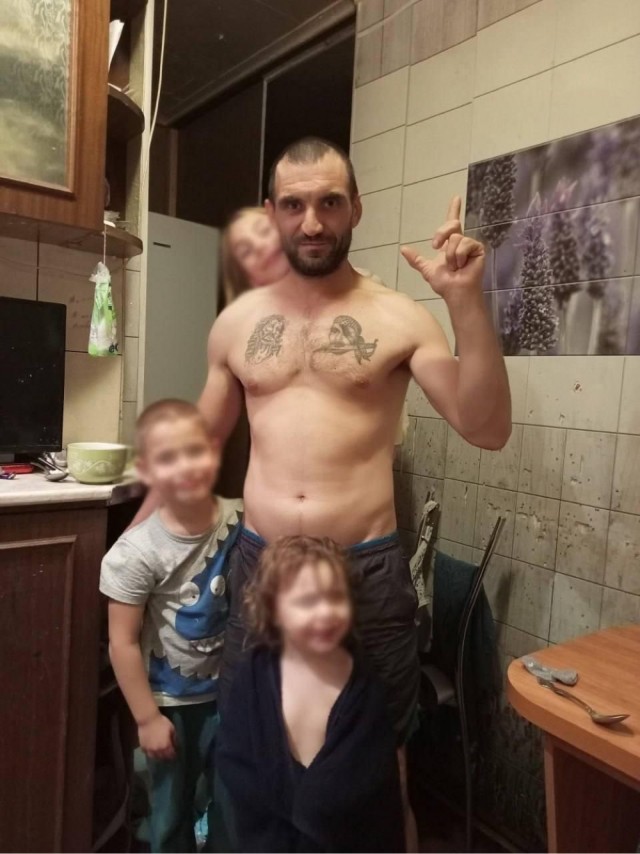 Питерский педофил убил мальчика за шантаж — рассматривается версия, что попросить деньги за молчание предложили его же родители — СМИ.