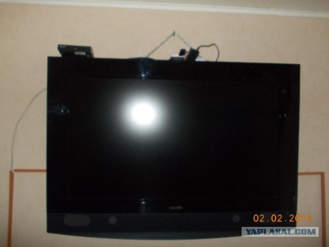 Рукожопство. Бюджетный кронштейн для телека.