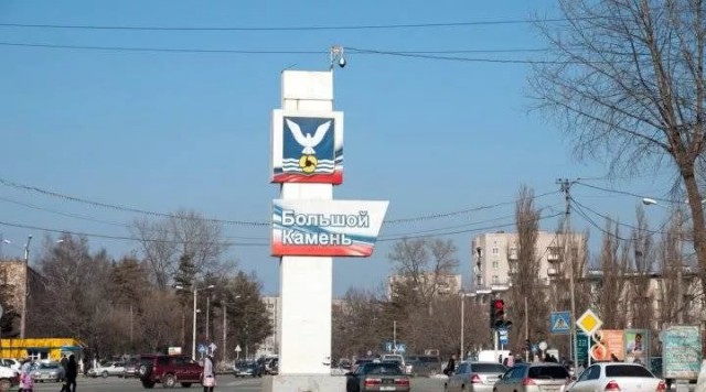 Советские стелы городов