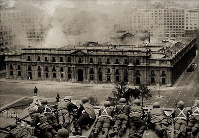 «Народ без памяти – народ без будущего».Стадион-концлагерь в Сантьяго, Чили ,1973 год