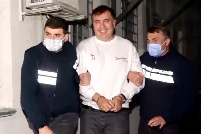 Галкину, похоже, не даёт покоя скандальная слава Меладзе.