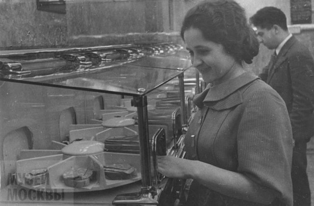 Фотографии из прошлого нашей страны - 51