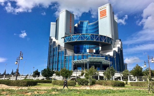 ”Лукойл” продаст свои международные активы компании