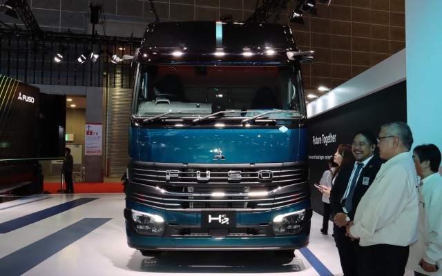 Mitsubishi Fuso экспериментирует с водородными грузовиками