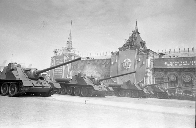 Военный парад весна 1951 года. Часть 2.