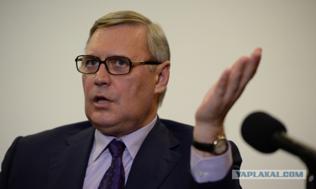 Михаила Касьянова во Владимире закидали яйцами