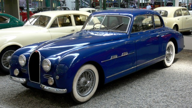 Как бы выглядел Bugatti Veyron в 1945 году?