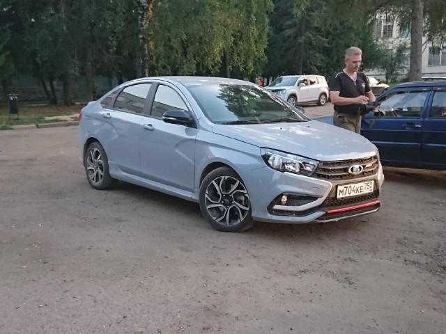 АВТОВАЗ попросил придумать названия для новых Lada