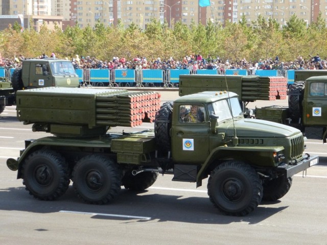 И такое бывало. Советская военная техника, принятая на вооружение, но не ставшая массовой