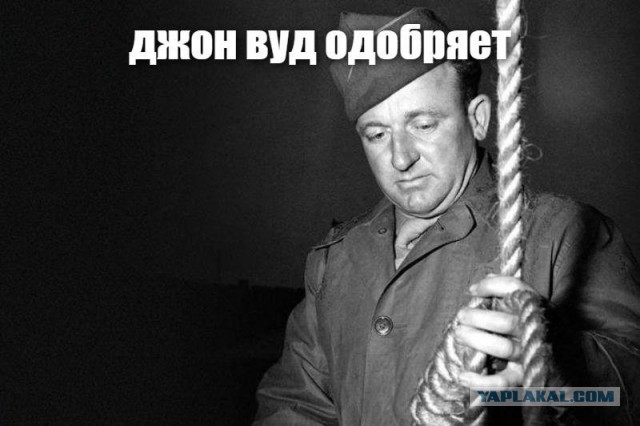 Заместитель главы Совета безопасности России Дмитрий Медведев поставил задачу уничтожить военно-политическое руководство Украины, как заказчиков убийства генерала Кириллова