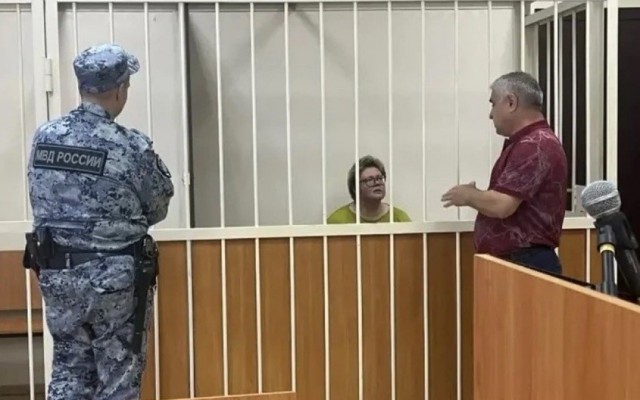 В Санкт-Петербурге мать несколько раз ударила своего сына ножом в ПВЗ