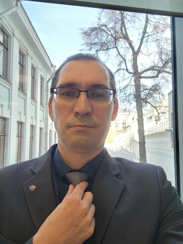 Хочу красивых мужиков в ленту!