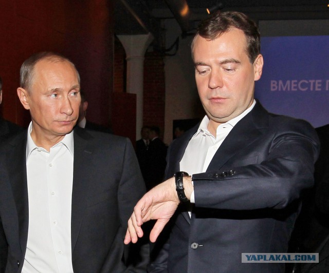 Путин, который смотрит на разные вещи по-разному..