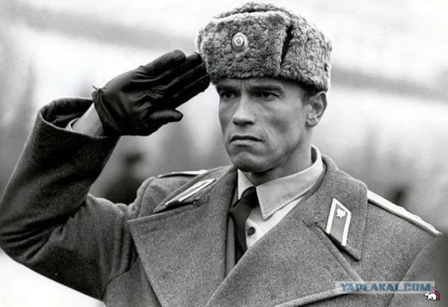 Кто что носит в карманах