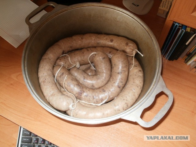 "Краковская" и "сервелат" в домашних условиях