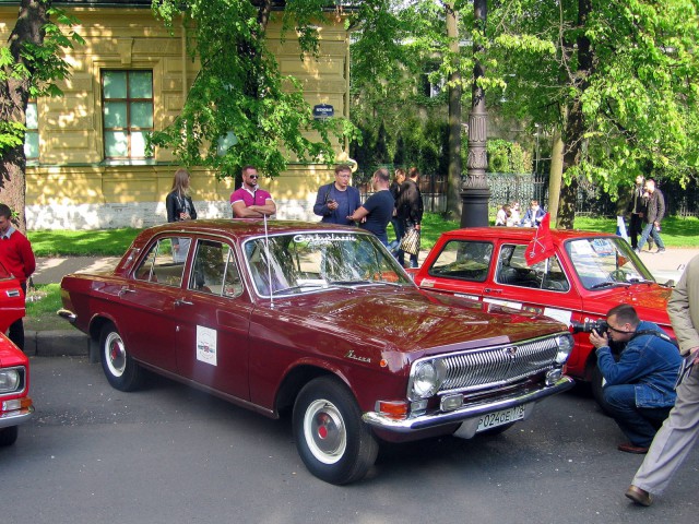 II Петербургский парад ретро-транспорта