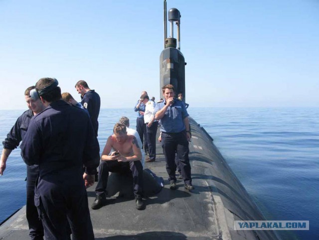 Британские подводники попались на кокаине