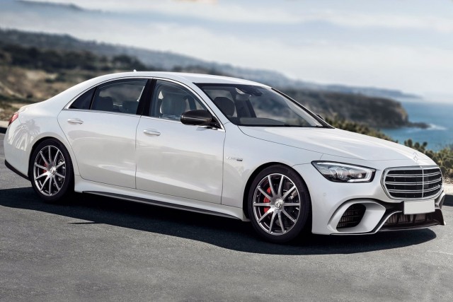 Новый Mercedes-Benz S-Class оказался зрелищем не для слабонервных