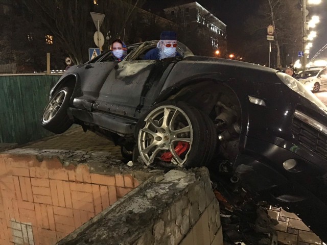 Не на участке же