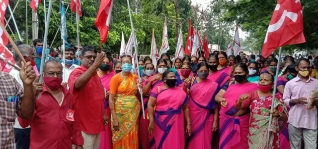 Забастовка в Индии против коронавируса