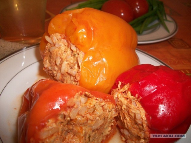 Перчики фаршированные