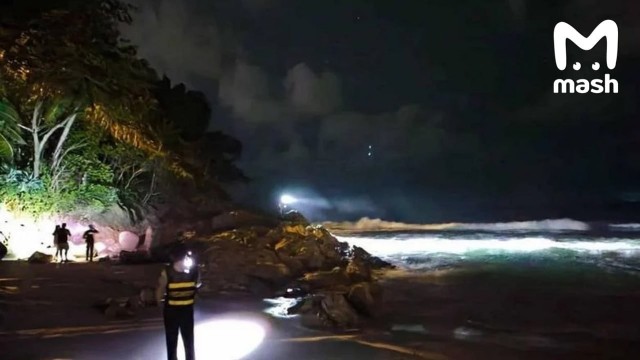 Русского туриста волной утащило в море на Пхукете, когда он купался со своей девушкой поздним вечером