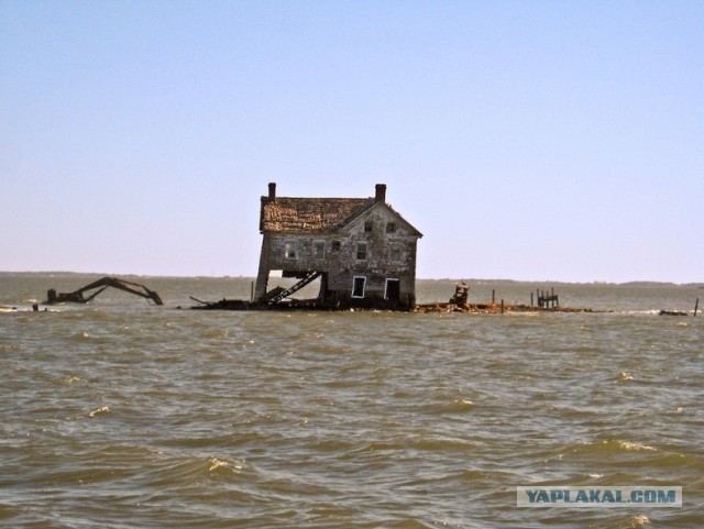 Исчезнувший дом на острове Холланд