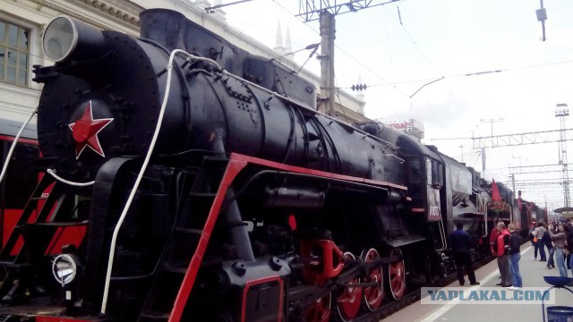 Сегодня на выходе из метро