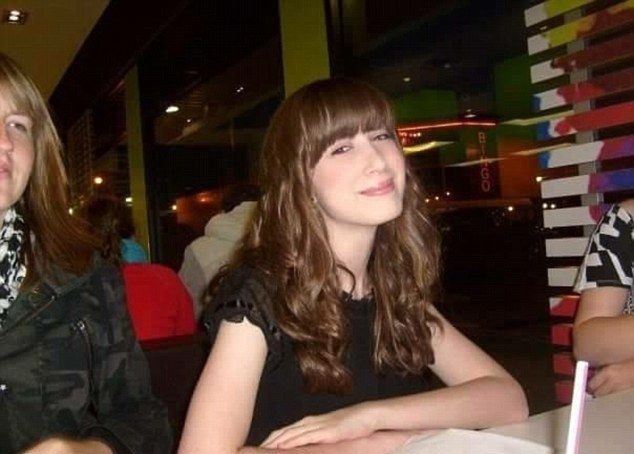 Британская "куколка" томится в ожидании принца