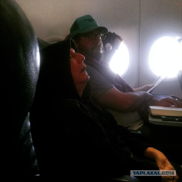 Когда летишь в одном самолёте с Верховный Канцлером Республики Палпатином