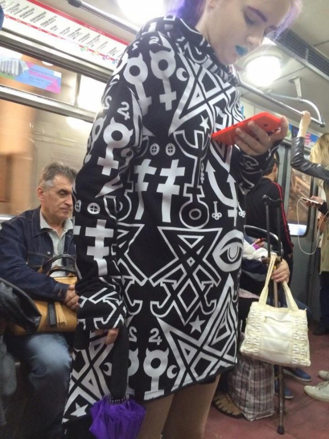 Модники из российского метрополитена