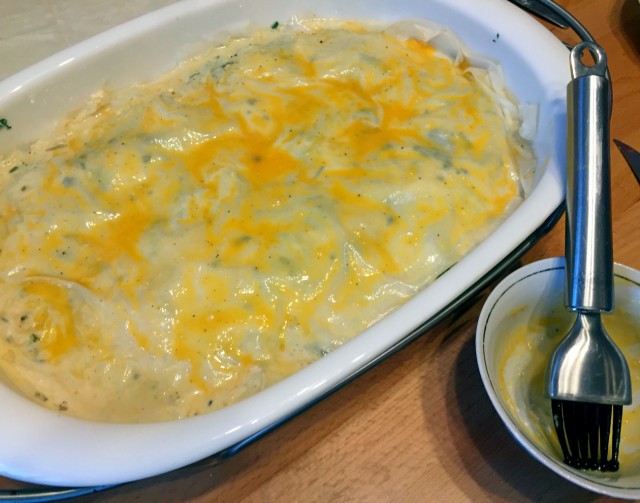 Бурек с белым овечьим сыром и травами. /// кулинария.