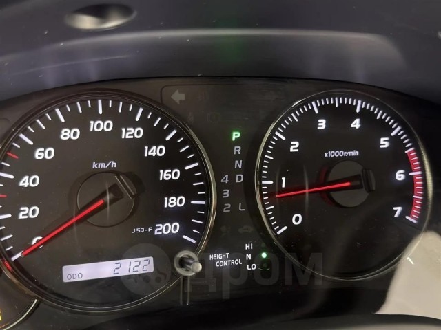 "Не бит, не крашен, не целован":в Подмосковье продают Toyota Land Cruiser Prado 2008 г.в., с пробегом 2122 км и ценой 8 мультов
