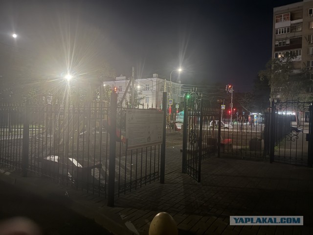 Мальчик дышал через рану на шее: подросток катался на мотоцикле и налетел на проволоку