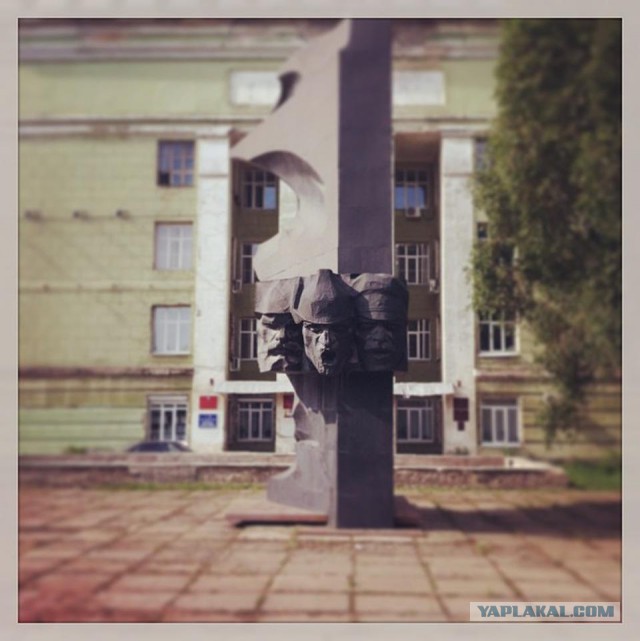 Интересные памятники вашего города