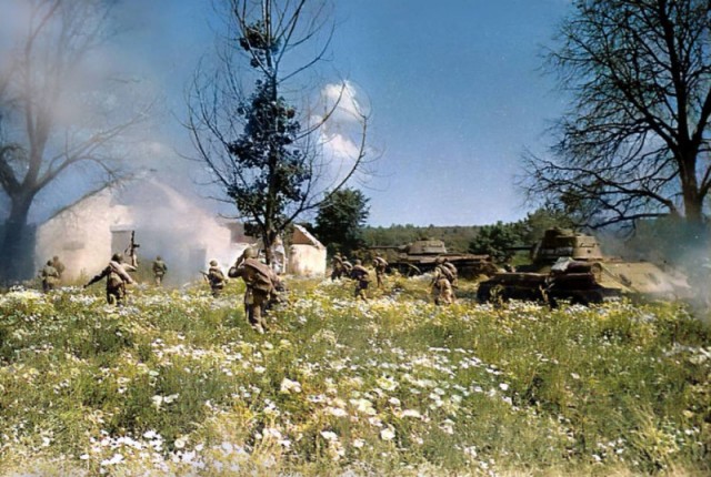 44 фото военных лет. 1941—1945