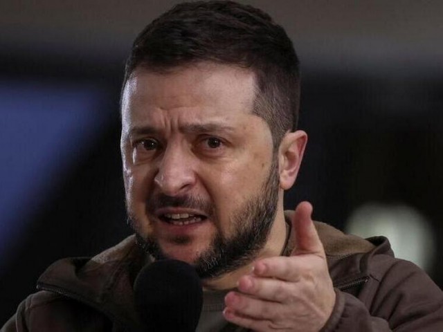 Китайский десант плывёт к Тайваню: Пекин потребовал от Японии не вмешиваться  - тайваньские контрактники бегут из армии