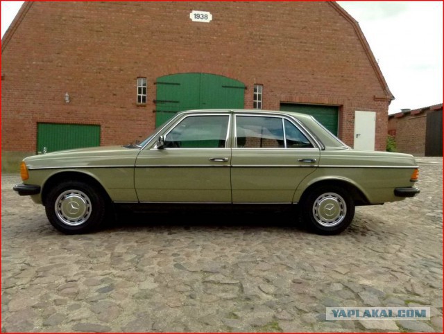 Законсервированный Mercedes W123