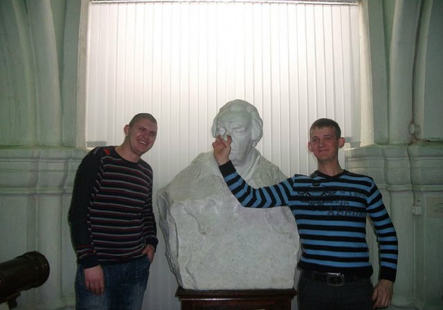 Ужасы и приколы из соцсетей 18+