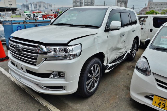 Как покупают подержанные автомобили в Японии