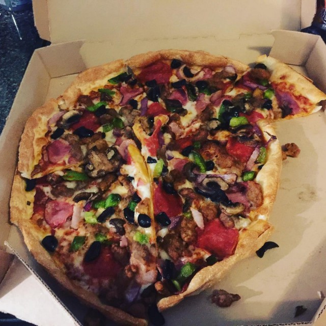 Худшие пиццы, доставленные клиентам