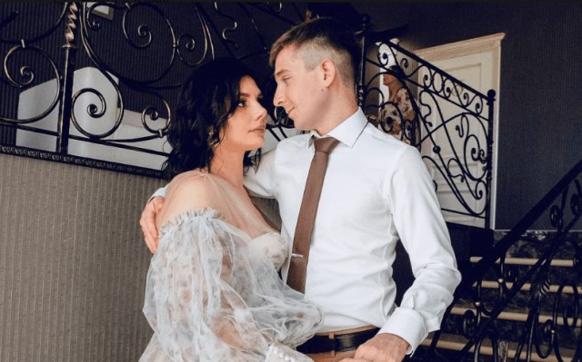 Жительница Краснодара увела мужчину из семьи, а через 13 лет вышла замуж за его сына, которого нянчила с 7 лет, и родила от него